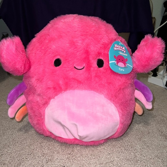 New Cyra The Crab Fuzzamallow Squishmallows - Picture 5 of 16